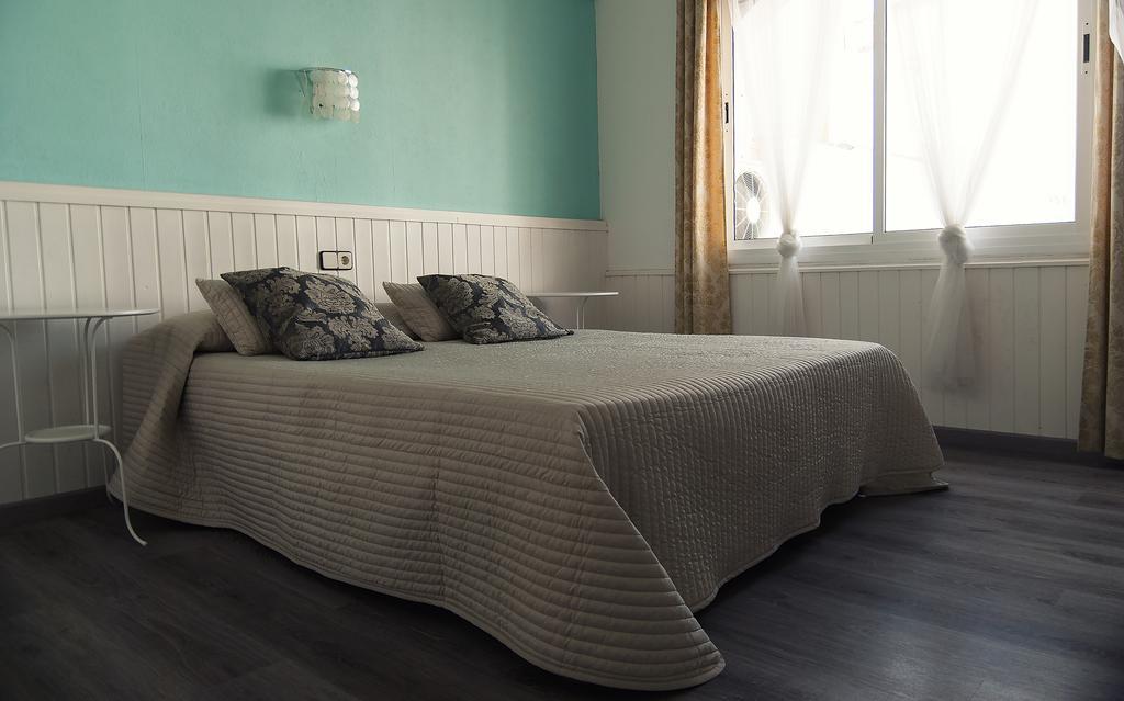 Hotel Salome Calafell Pokoj fotografie