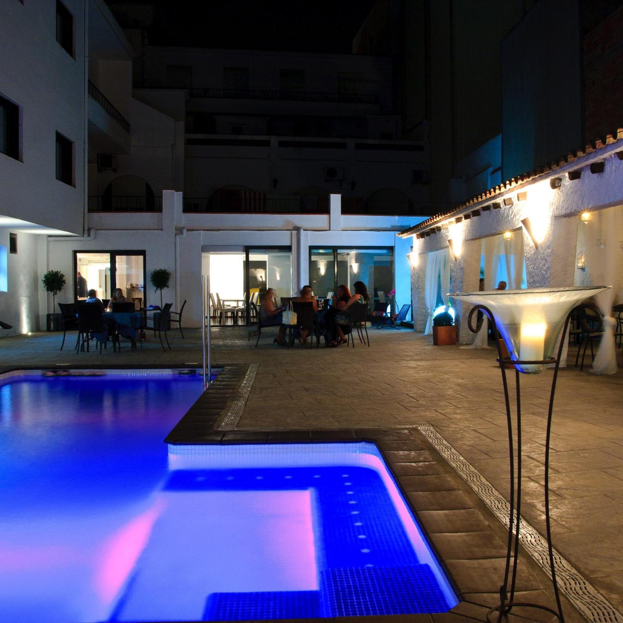 Hotel Salome Calafell Exteriér fotografie